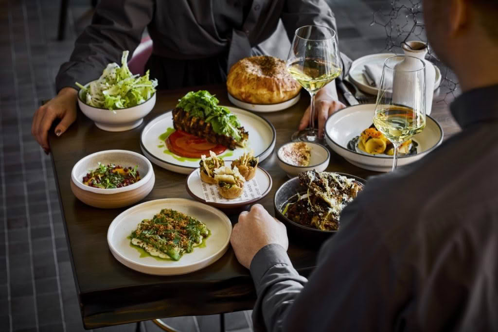 Food & Lifestyle Photography by Manja Wachsmuth. Restaurant Advieh Restaurant by Gareth Stewart • Intercontinental Hotels