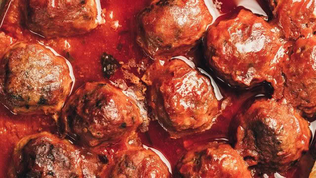 Cuisine-Good-Food-Guide-2024-Baduzzi