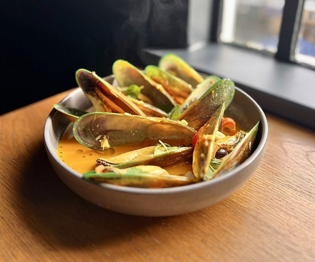 Cuisine-Good-Food-Guide-2024-Story-Steamed-mussels-coconut-broth-chilli-tamarind