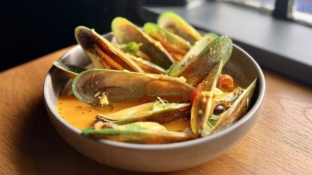 Cuisine-Good-Food-Guide-2024-Story-Steamed-mussels-coconut-broth-chilli-tamarind