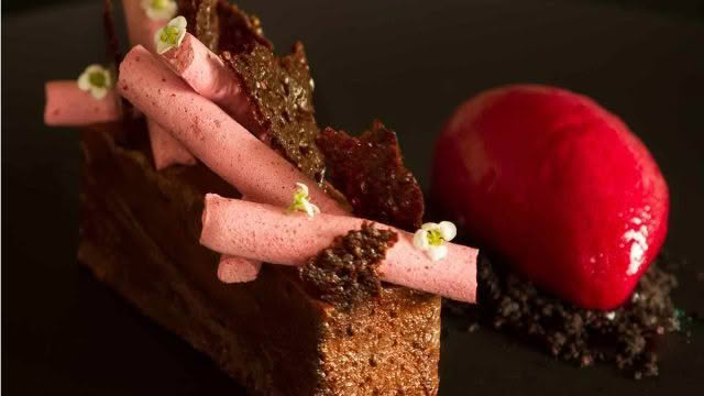 Cuisine-Good-Food-Guide-2024-Terra-1