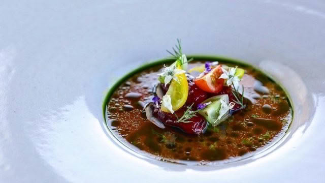 Cuisine-Good-Food-Guide-2024-The-Chef’s-Table-Orianna-Photography-Summer-tomatoes-with-smoked-broth