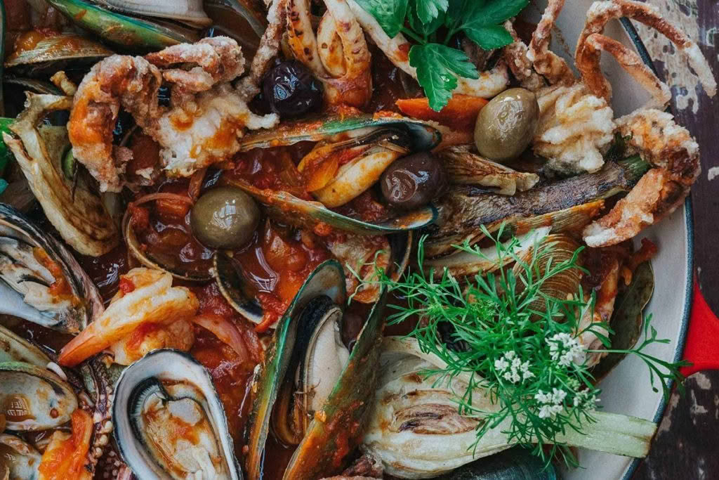 Cuisine-Good-Food-Guide-2024-The-Headwaters