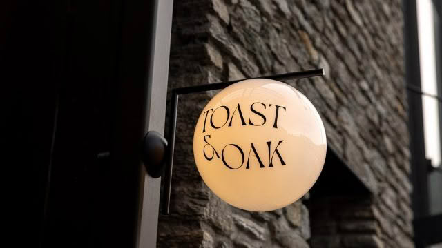 Toast & Oak