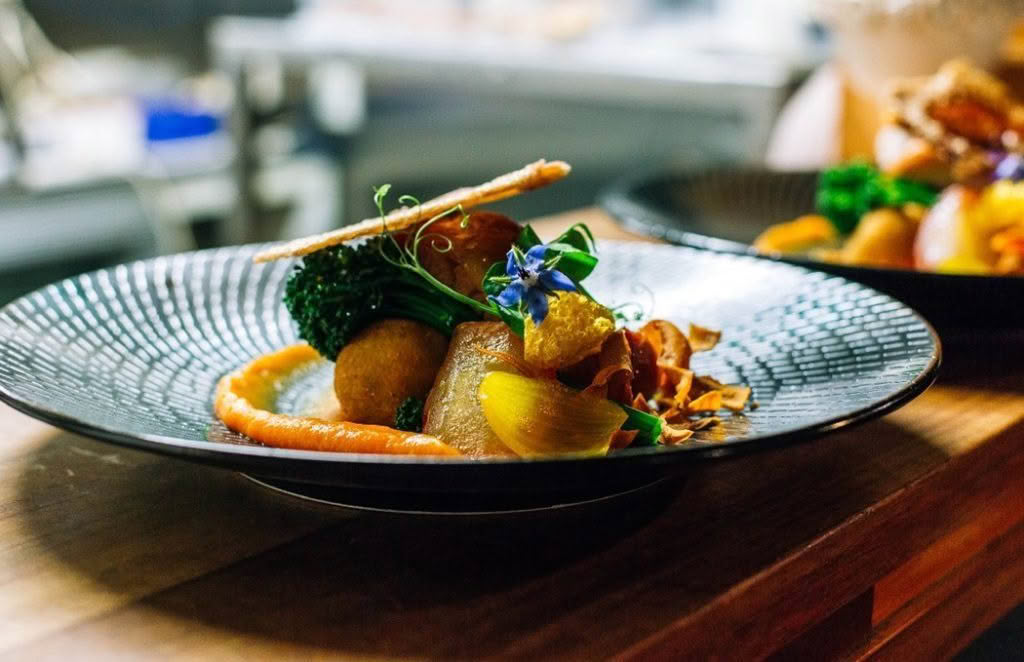 Cuisine-Good-Food-Guide-2025-Nero-1