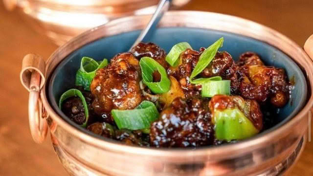 Mumbaiwala-Wall-Cuisine-Good-Food-Guide-5