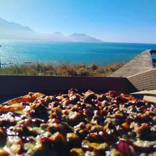 Black-Rabbit-Pizzea-Cuisine-Good-Food-Guide1.jpg