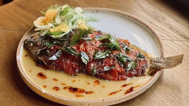 Cuisine-Good-Food-Guide-2024-Story-Grilled-fish-ambot-tik-crayfish-butter-fennel.jpg