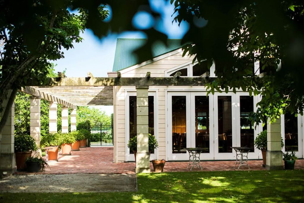 Cuisine Good Food Guide 2025 Bushmere Arms Conservatory