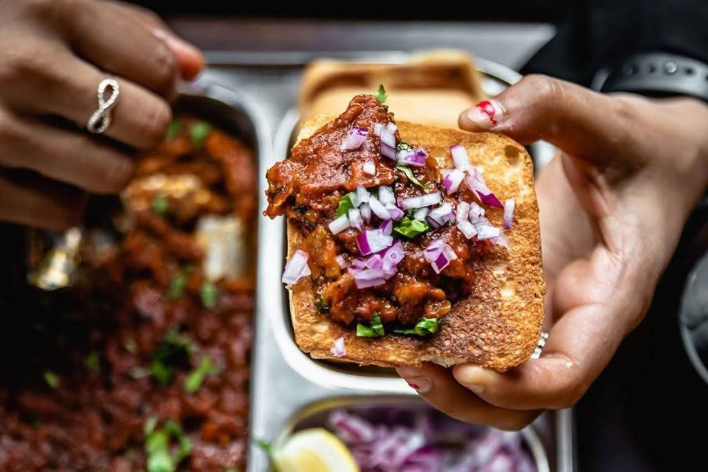 Mumbaiwala-Wall-Cuisine-Good-Food-Guide-9.jpg