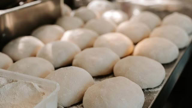 Cuisine Good Food Guide 2026 Bomba Pizza Napoletana (12)