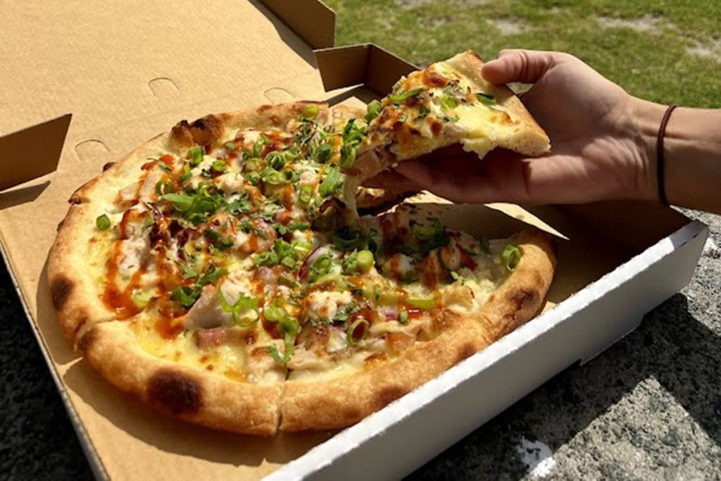 Cuisine-Good-Food-Guide-2026-Cove-Cafe-COVE-Pizza-crop