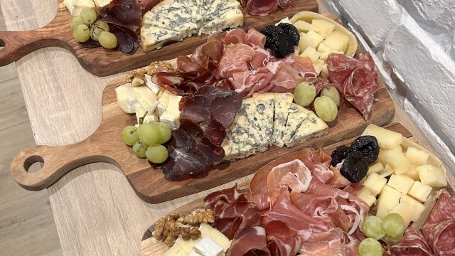 Cuisine Good Food Guide 2026 French Market Small mixte board