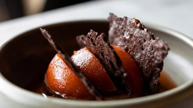 Cuisine Good Food Guide 2026 SherwoodDessert_ChocolateCremeaux,Qince,MulledCentralOtagoPinotNoir_JonoParker