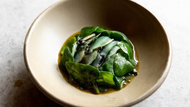 Cuisine Good Food Guide 2026 Sherwood_ Blackfoot paua, mafaldine, karengo butter, watercress_InSherwood_JonoParker_