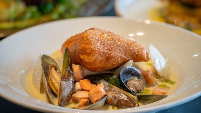 Cuisine Good Food Guide 2026 The Fat Duck Chowder