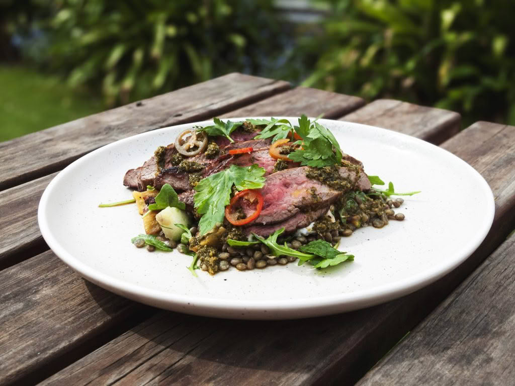 Cuisine Good Food Guide 2026 Verde Geraldine Skirt Steak Kumera & Lentils alad,chermoula & Mint yoghurt (1)