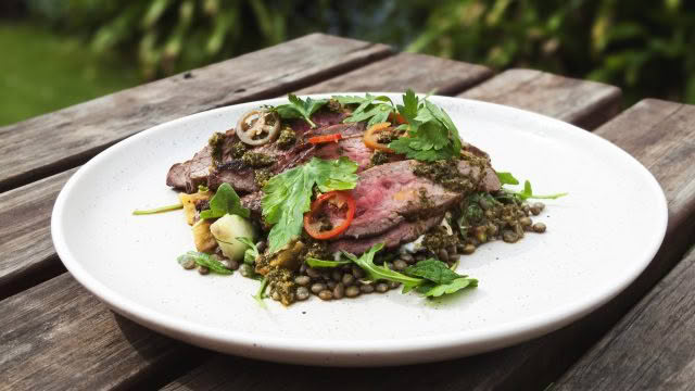 Cuisine Good Food Guide 2026 Verde Geraldine Skirt Steak Kumera & Lentils alad,chermoula & Mint yoghurt (1)
